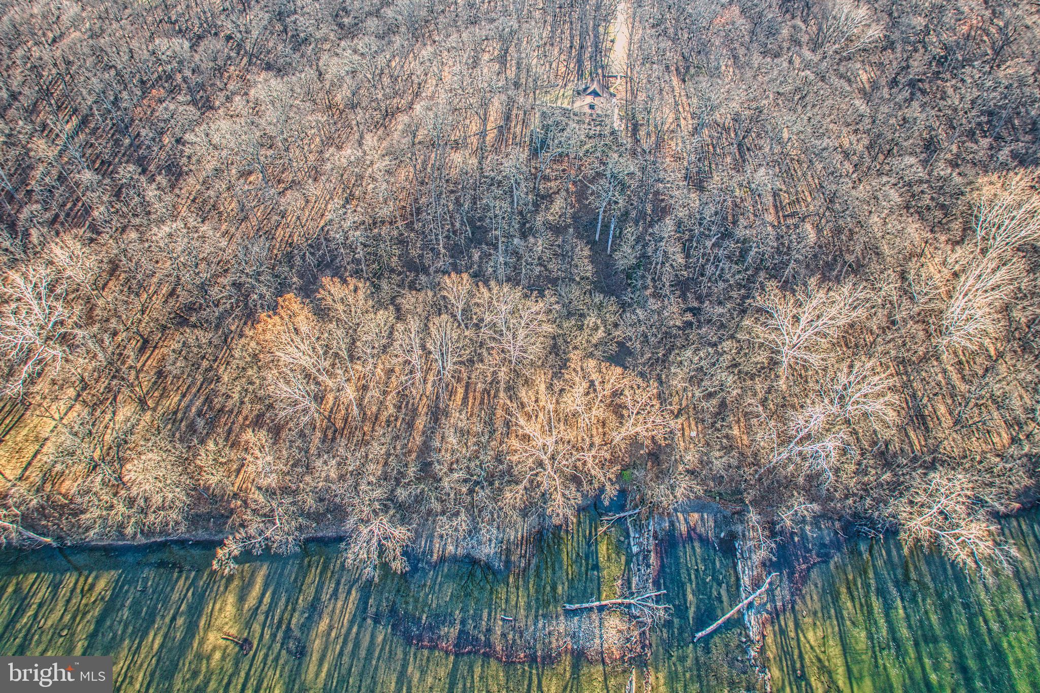 CALMES NECK ESTATES - Residential