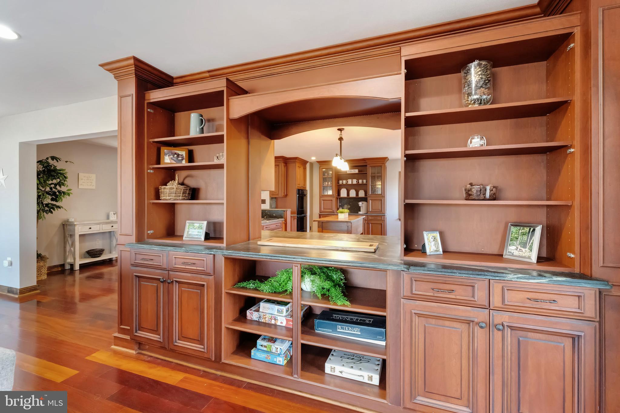 CALMES NECK ESTATES - Residential