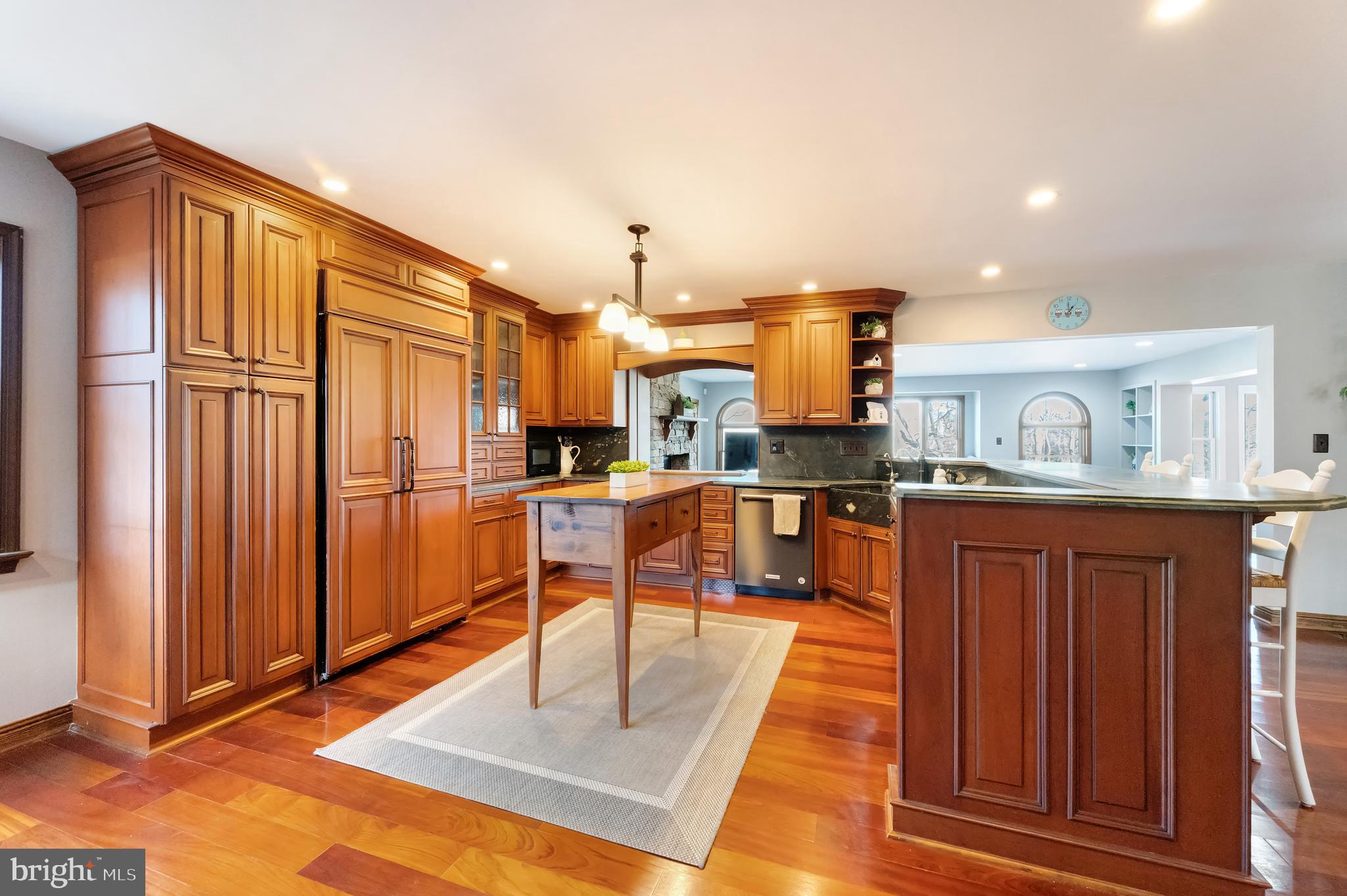 CALMES NECK ESTATES - Residential