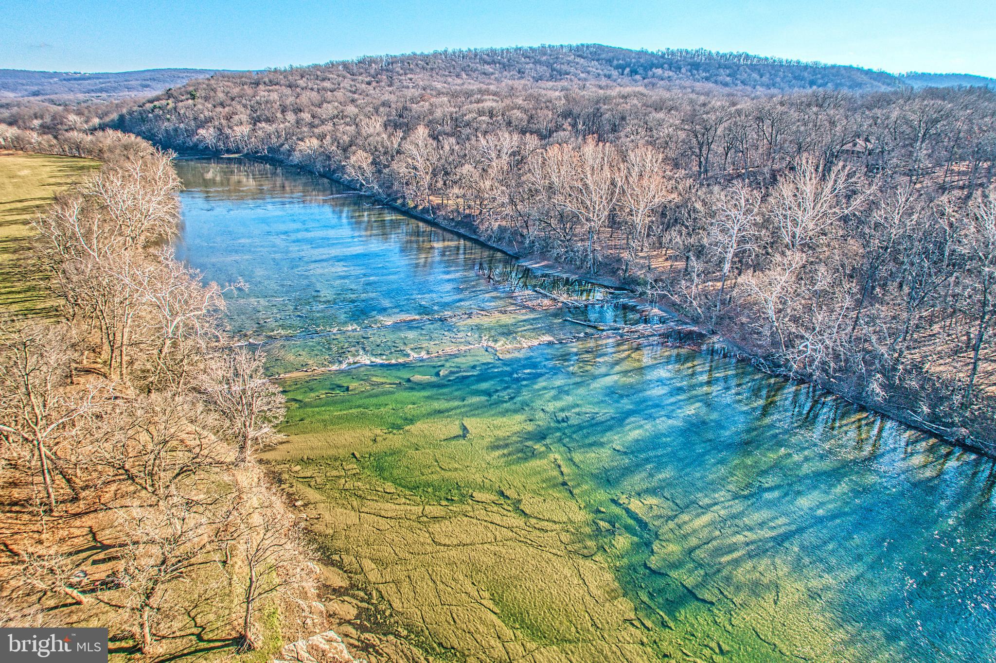 CALMES NECK ESTATES - Residential