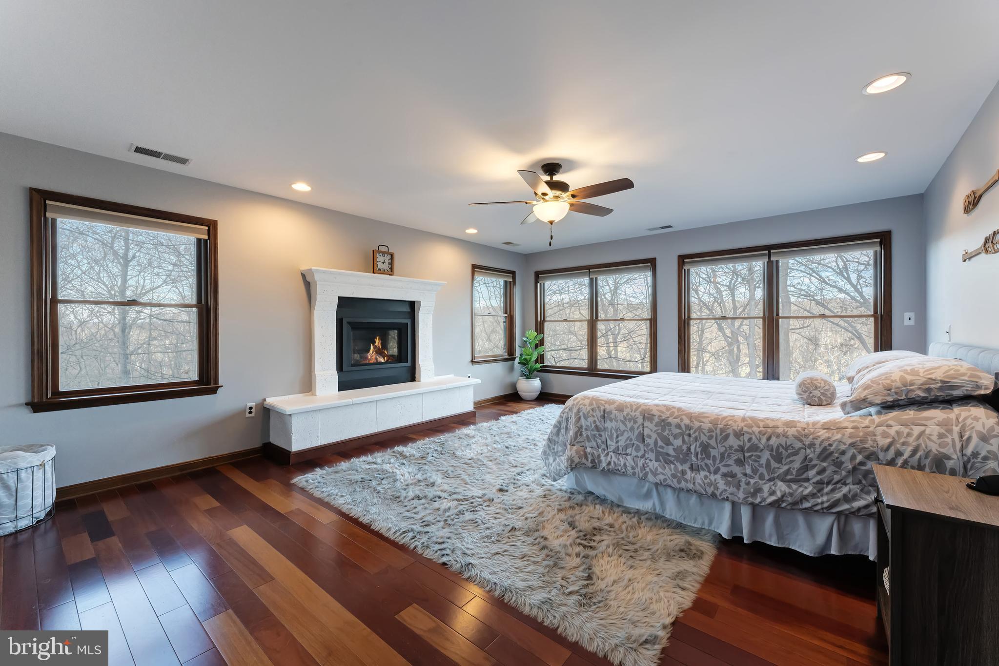 CALMES NECK ESTATES - Residential