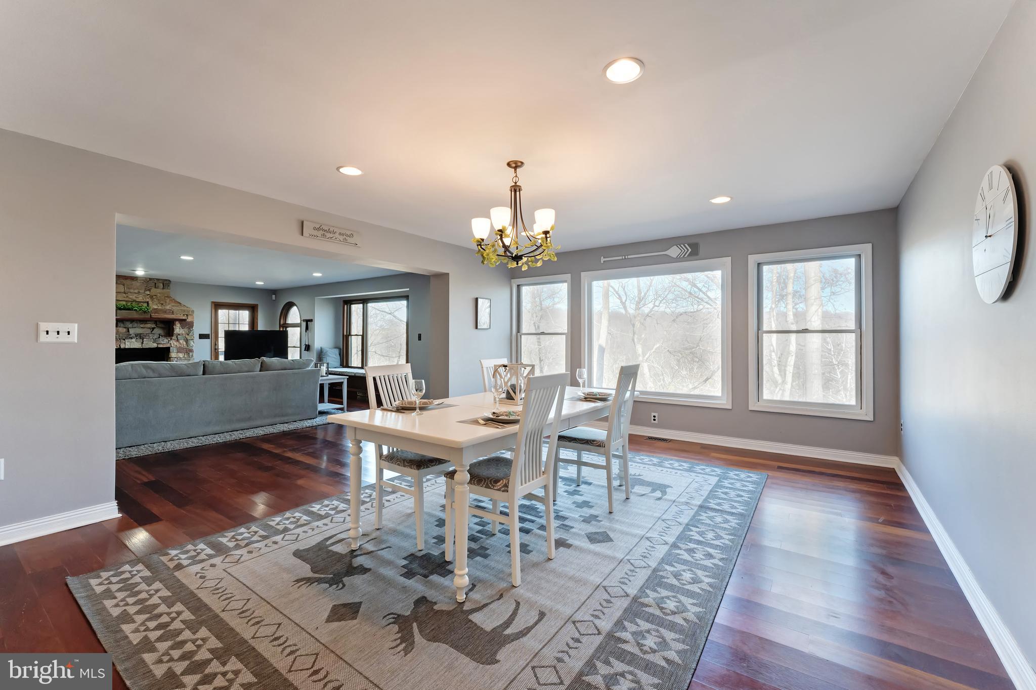 CALMES NECK ESTATES - Residential