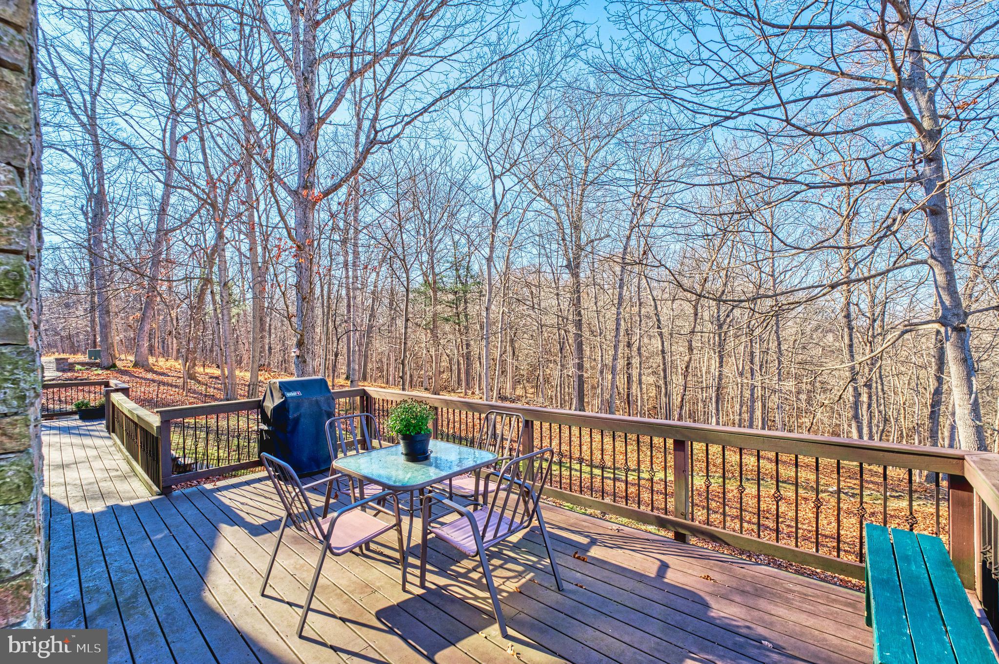 CALMES NECK ESTATES - Residential