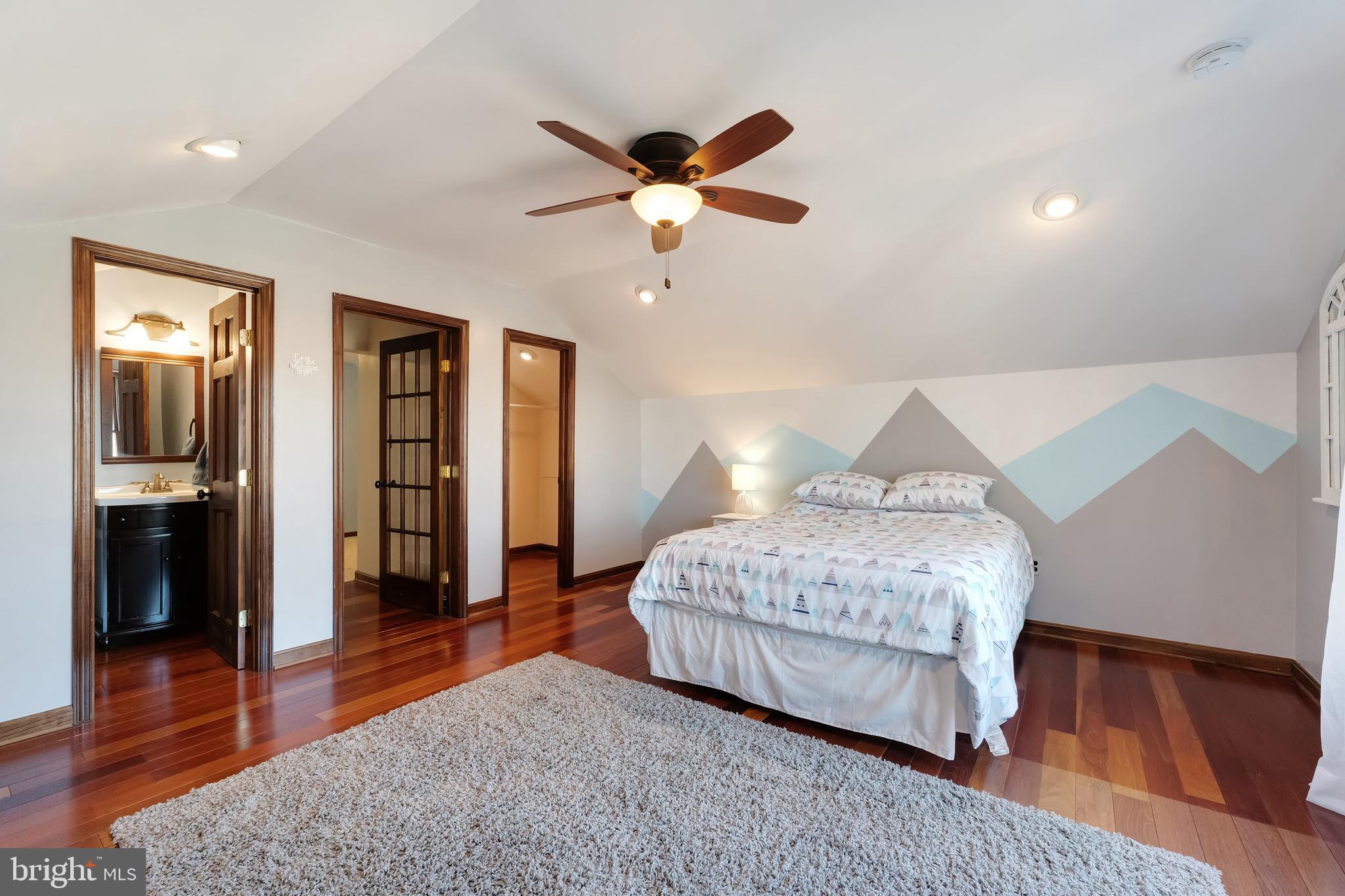 CALMES NECK ESTATES - Residential