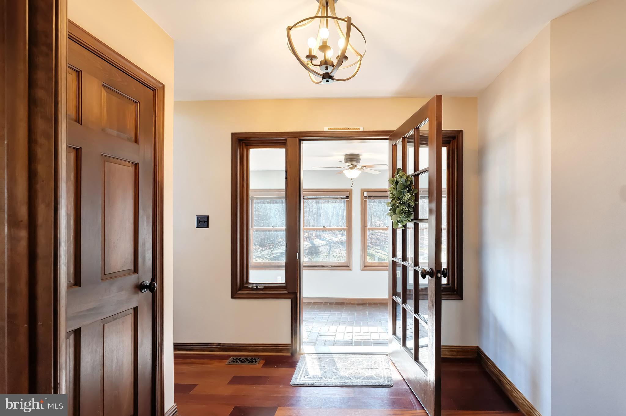 CALMES NECK ESTATES - Residential