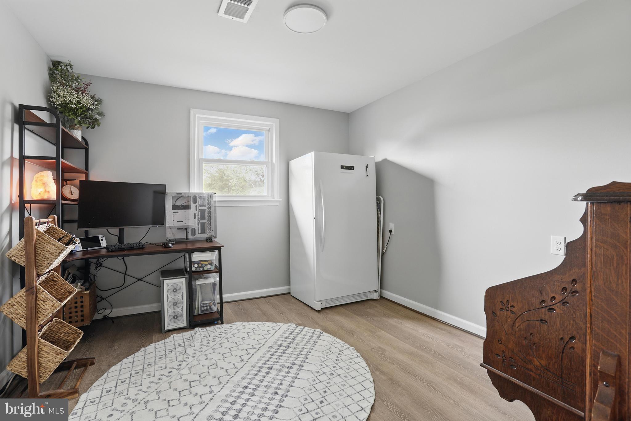 MILL GARDEN - Residential