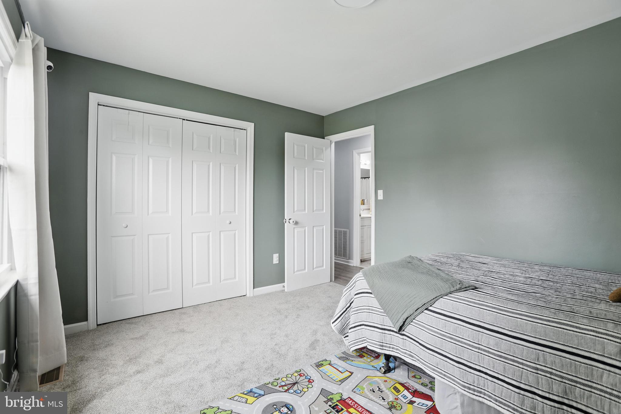 MILL GARDEN - Residential