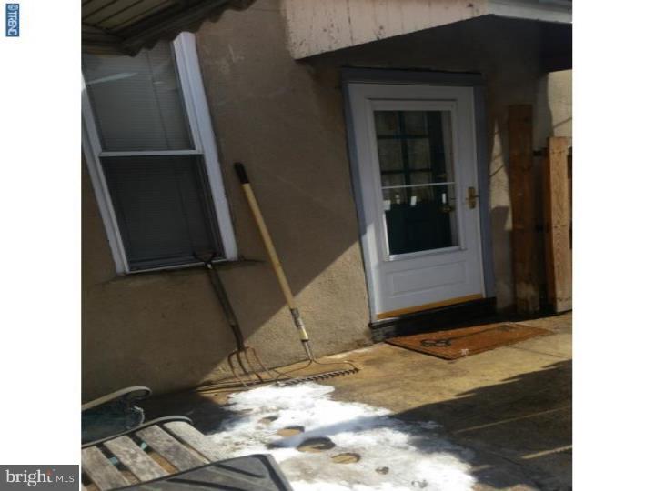 PORT RICHMOND - Commercial Sale