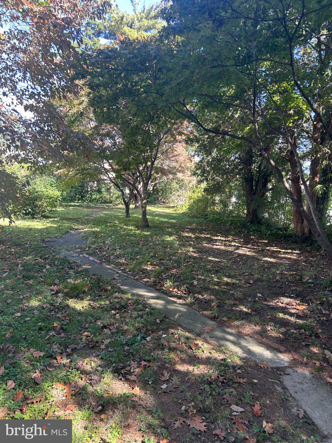 29 N 8TH STREET