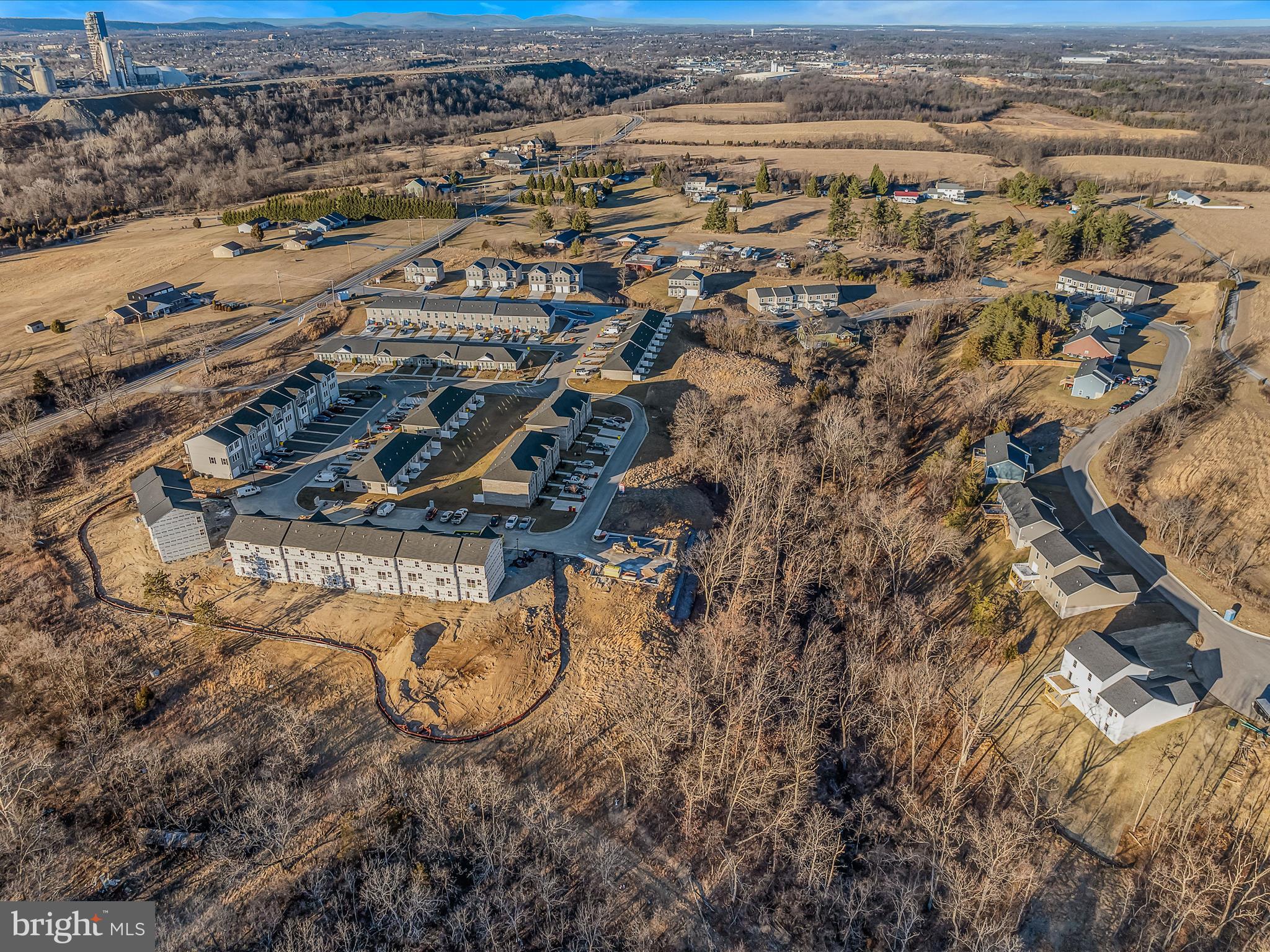 COLD SPRING RUN - Land