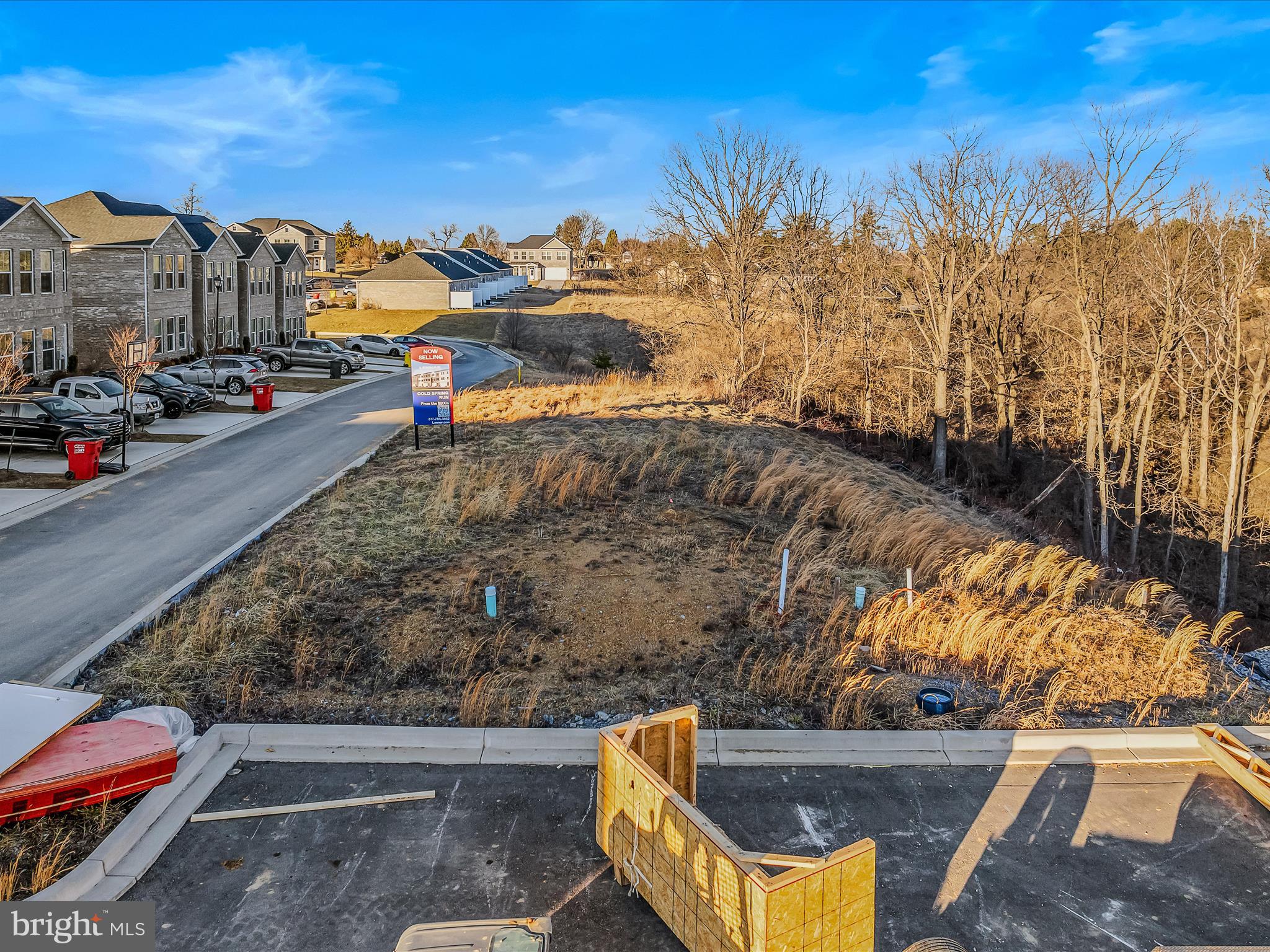 COLD SPRING RUN - Land