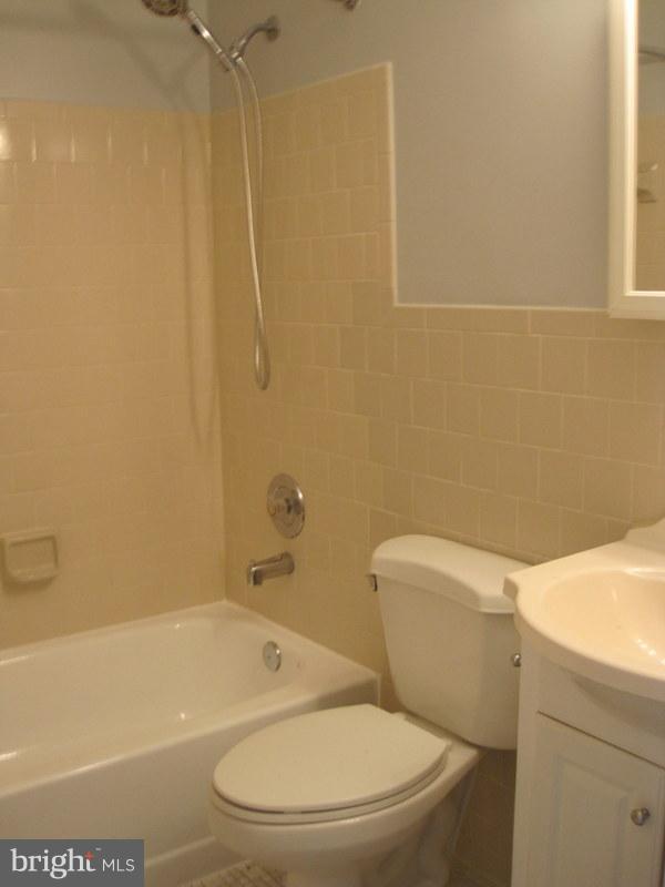 OAKHURST - Residential