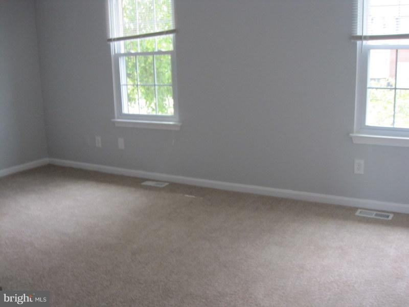 OAKHURST - Residential