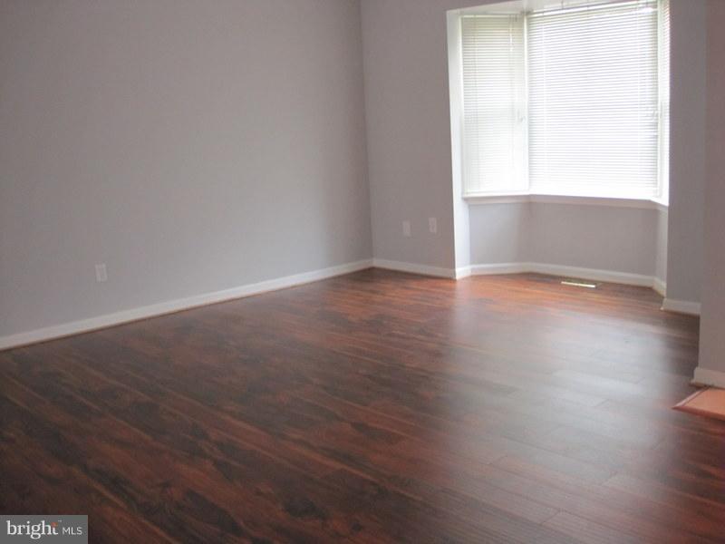 OAKHURST - Residential