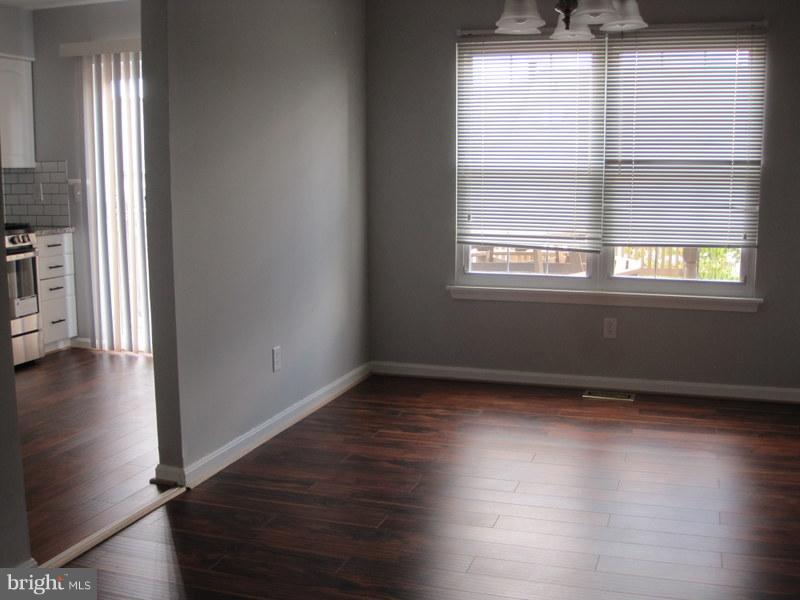 OAKHURST - Residential