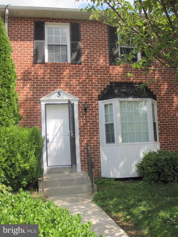 OAKHURST - Residential