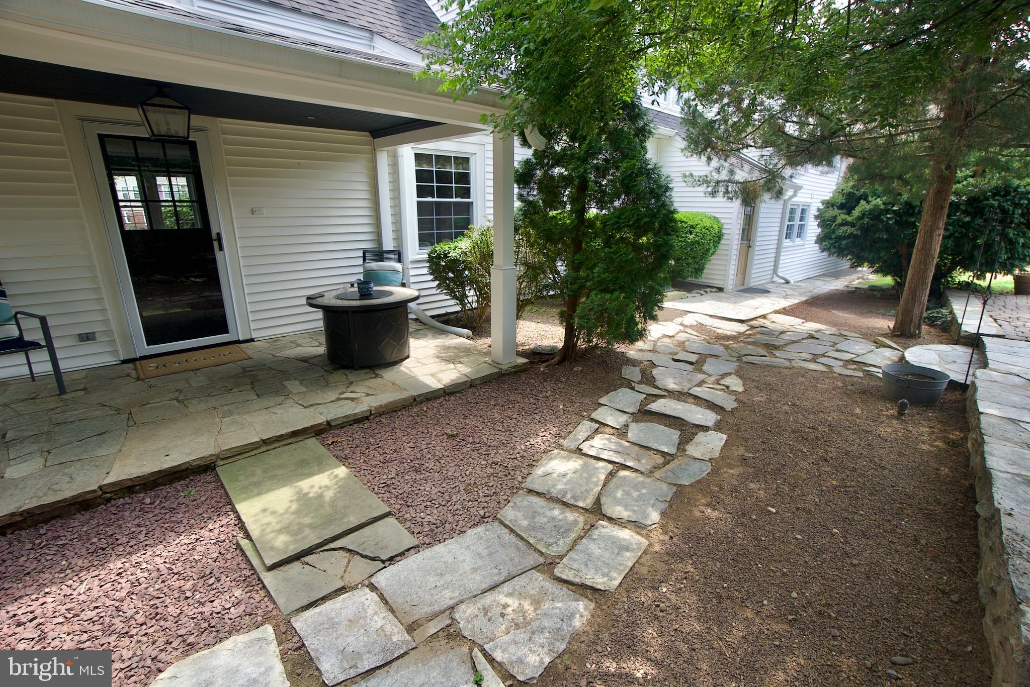 SOMERTON - Residential