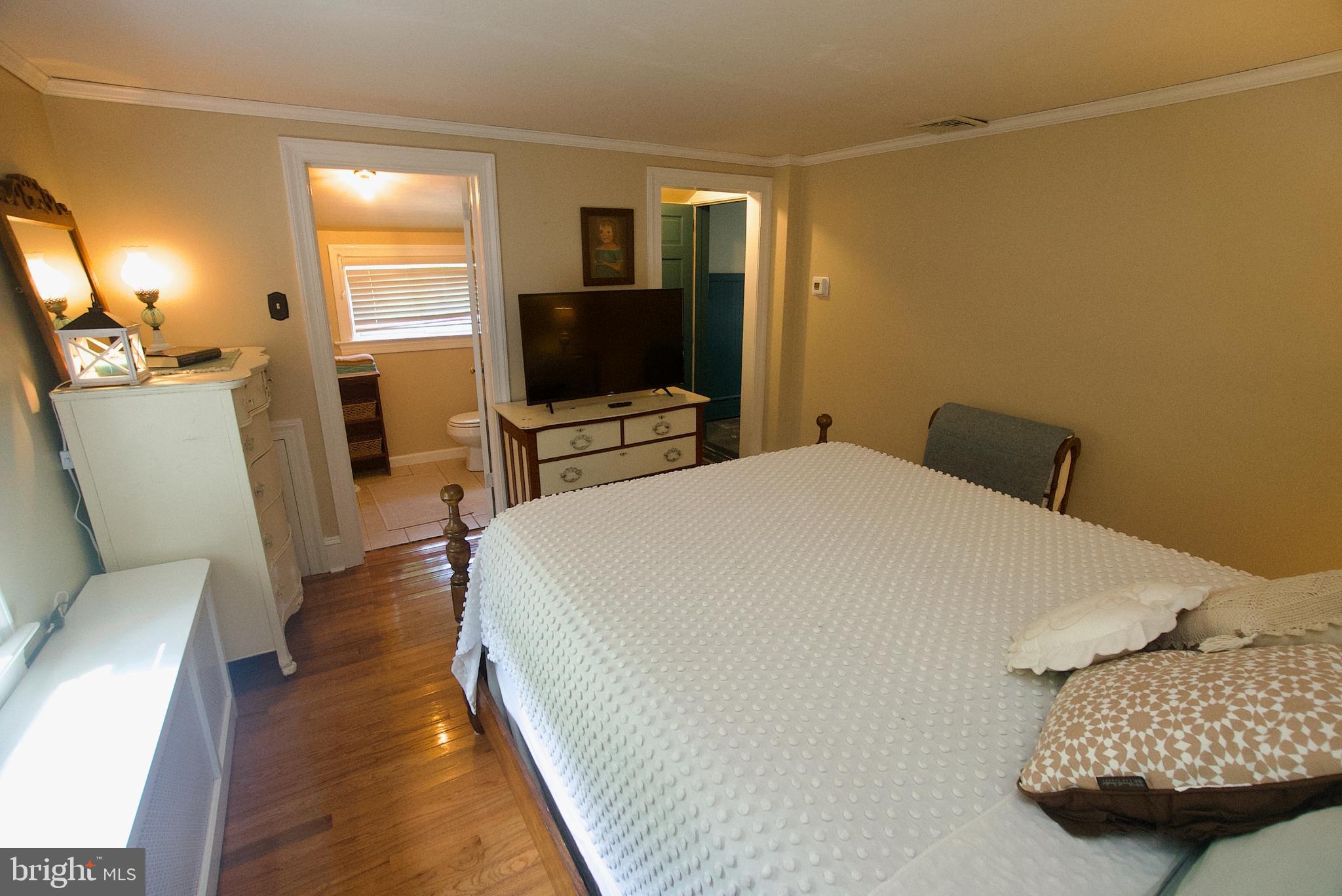 SOMERTON - Residential