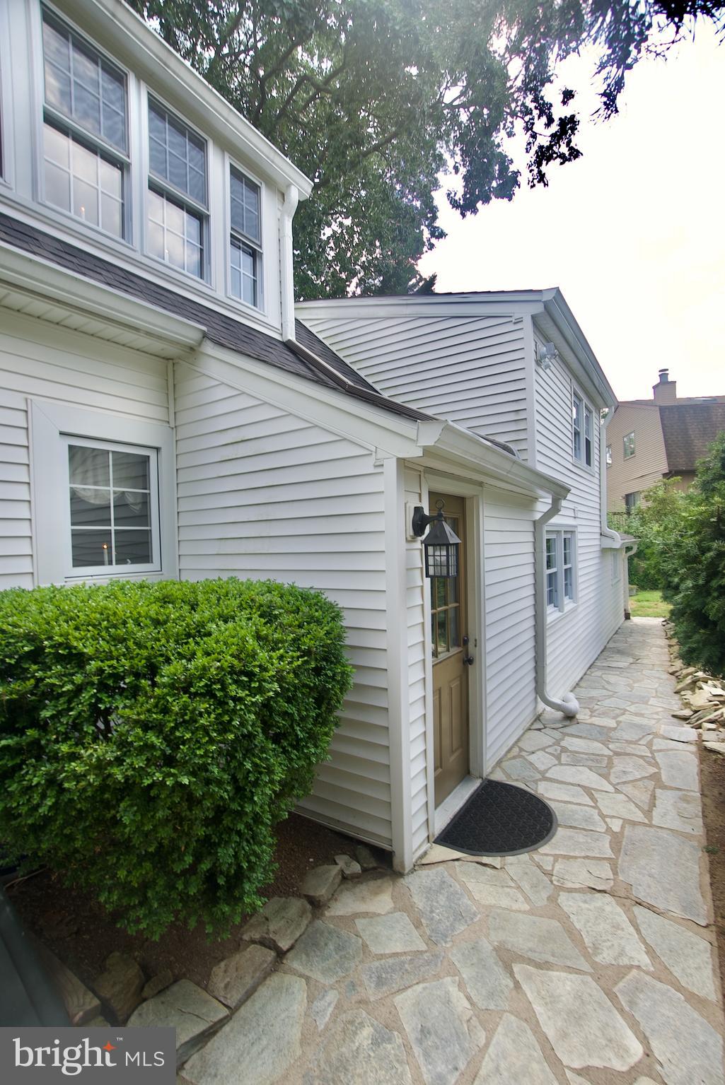 SOMERTON - Residential