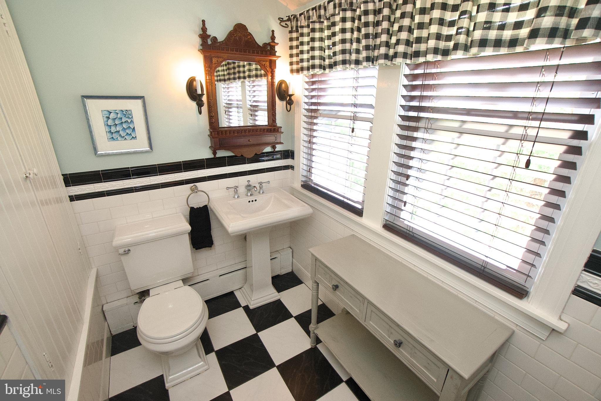 SOMERTON - Residential