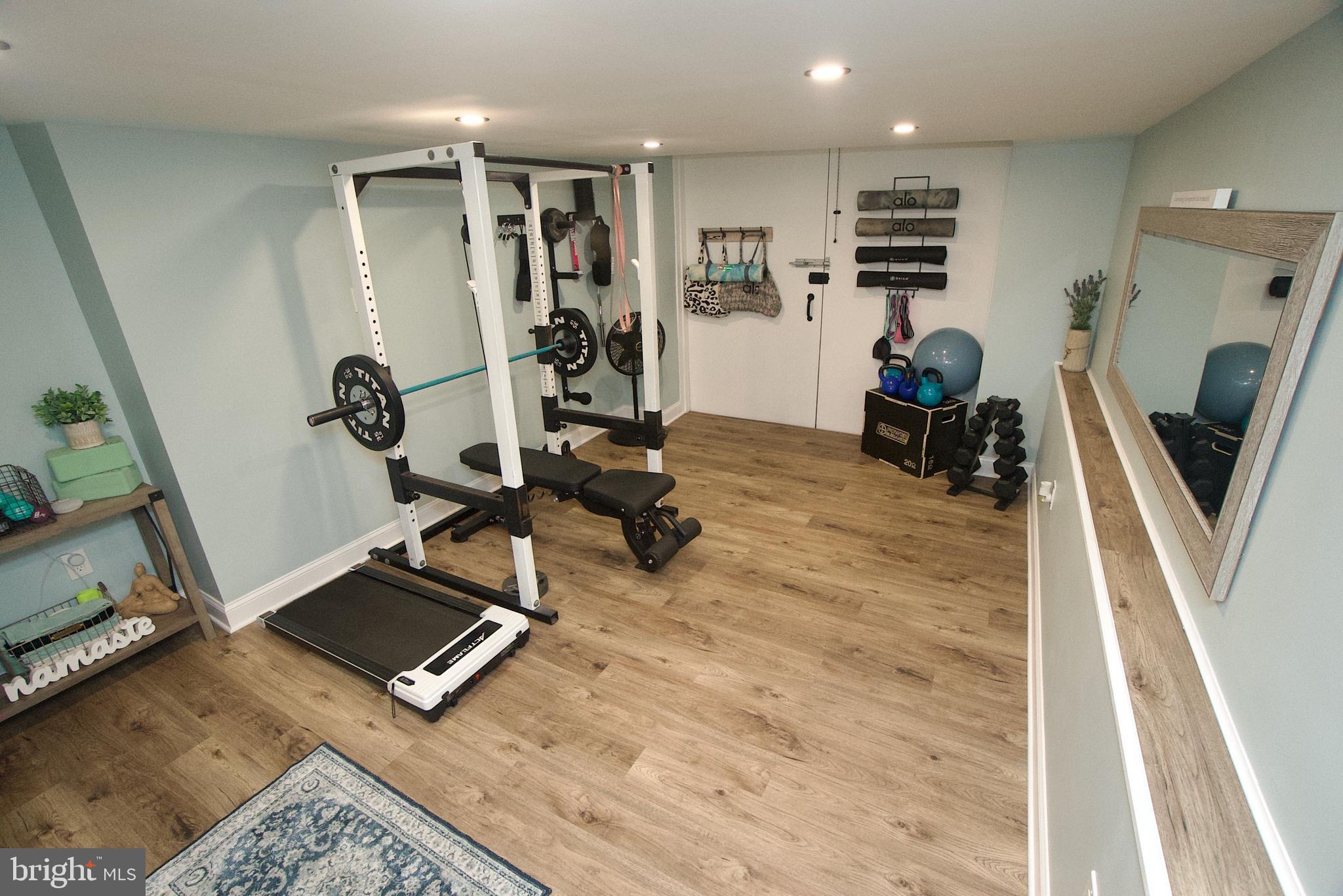 SOMERTON - Residential