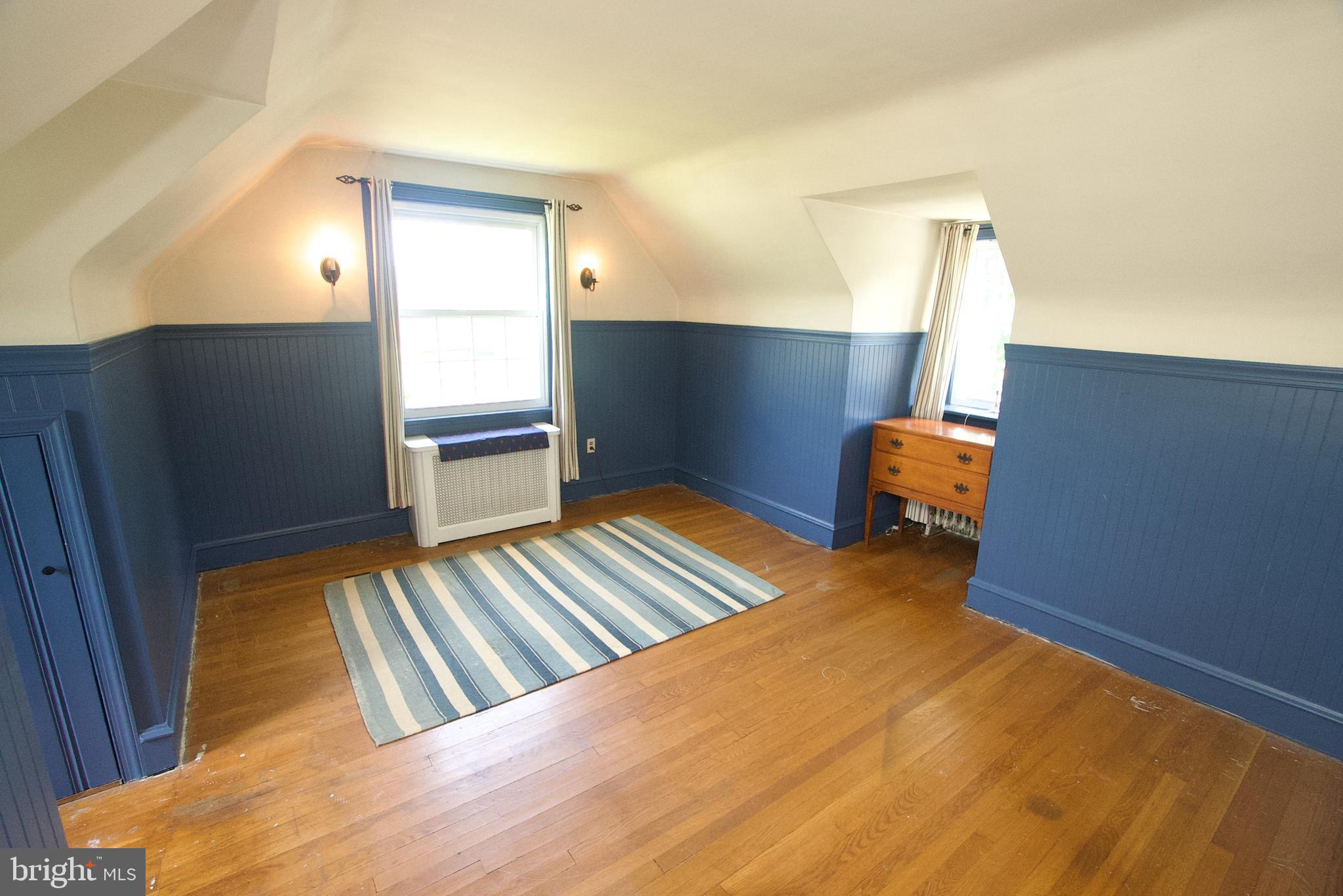 SOMERTON - Residential