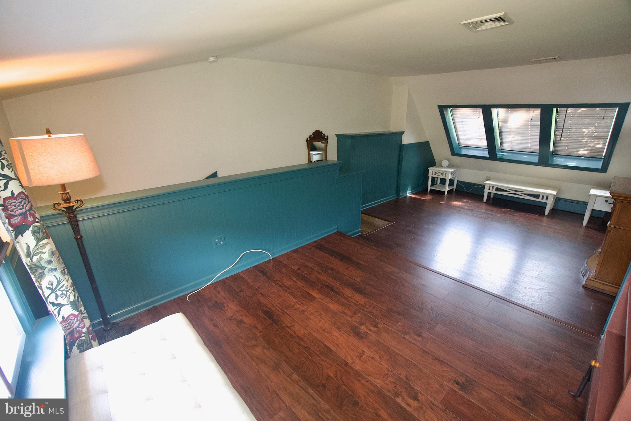 SOMERTON - Residential