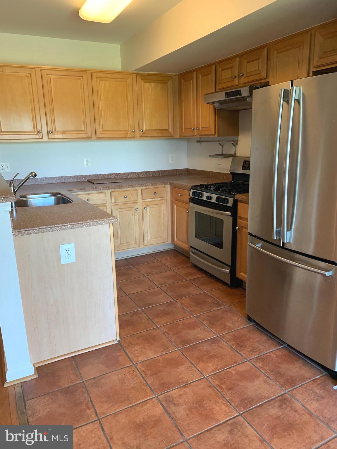 VILLAGE AT TOWN CENTER - Residential Lease