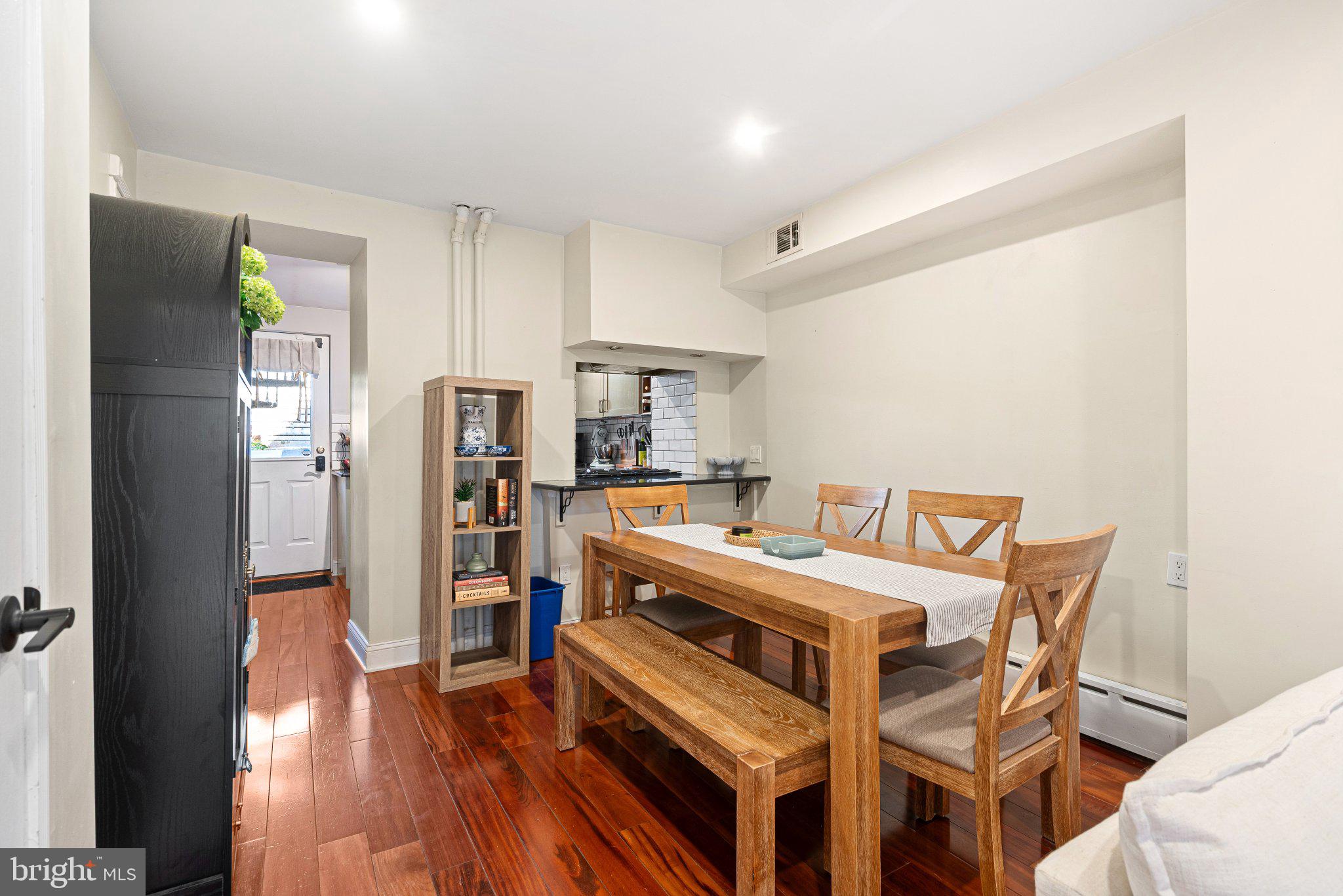 170 CARSON STREET