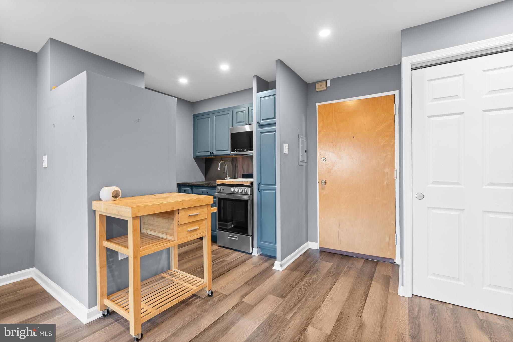 RITTENHOUSE SQUARE - Residential Lease