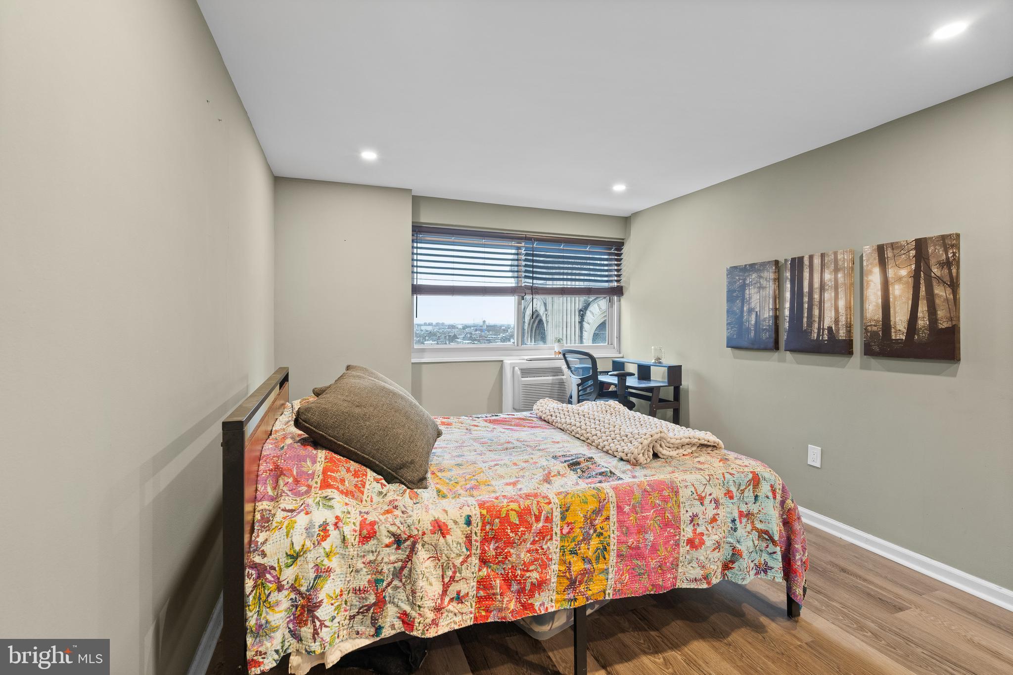 RITTENHOUSE SQUARE - Residential Lease