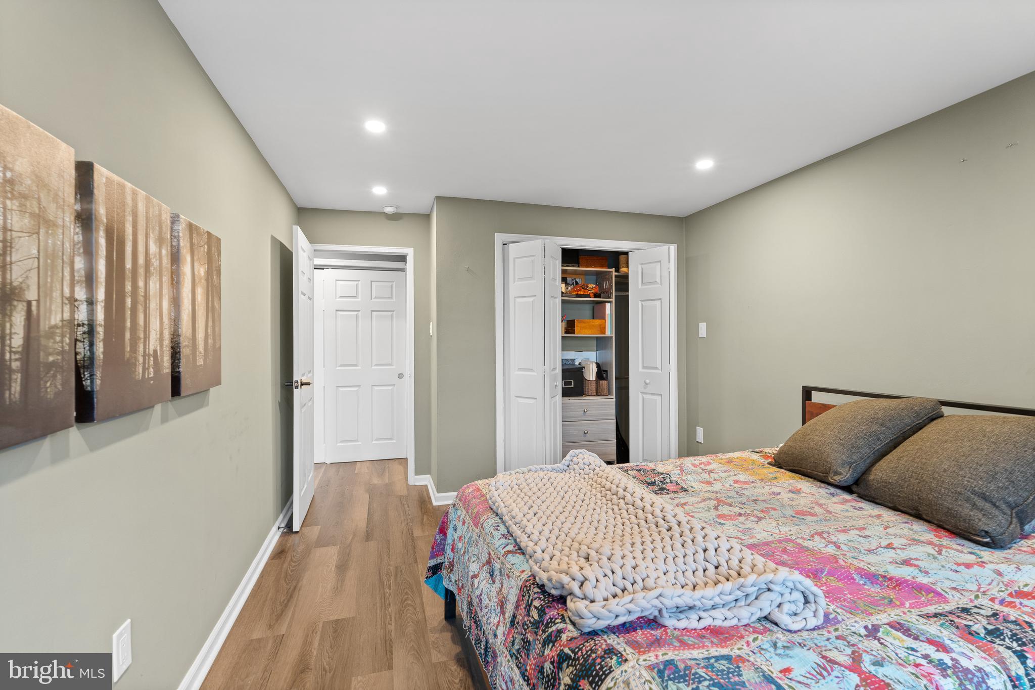 RITTENHOUSE SQUARE - Residential Lease