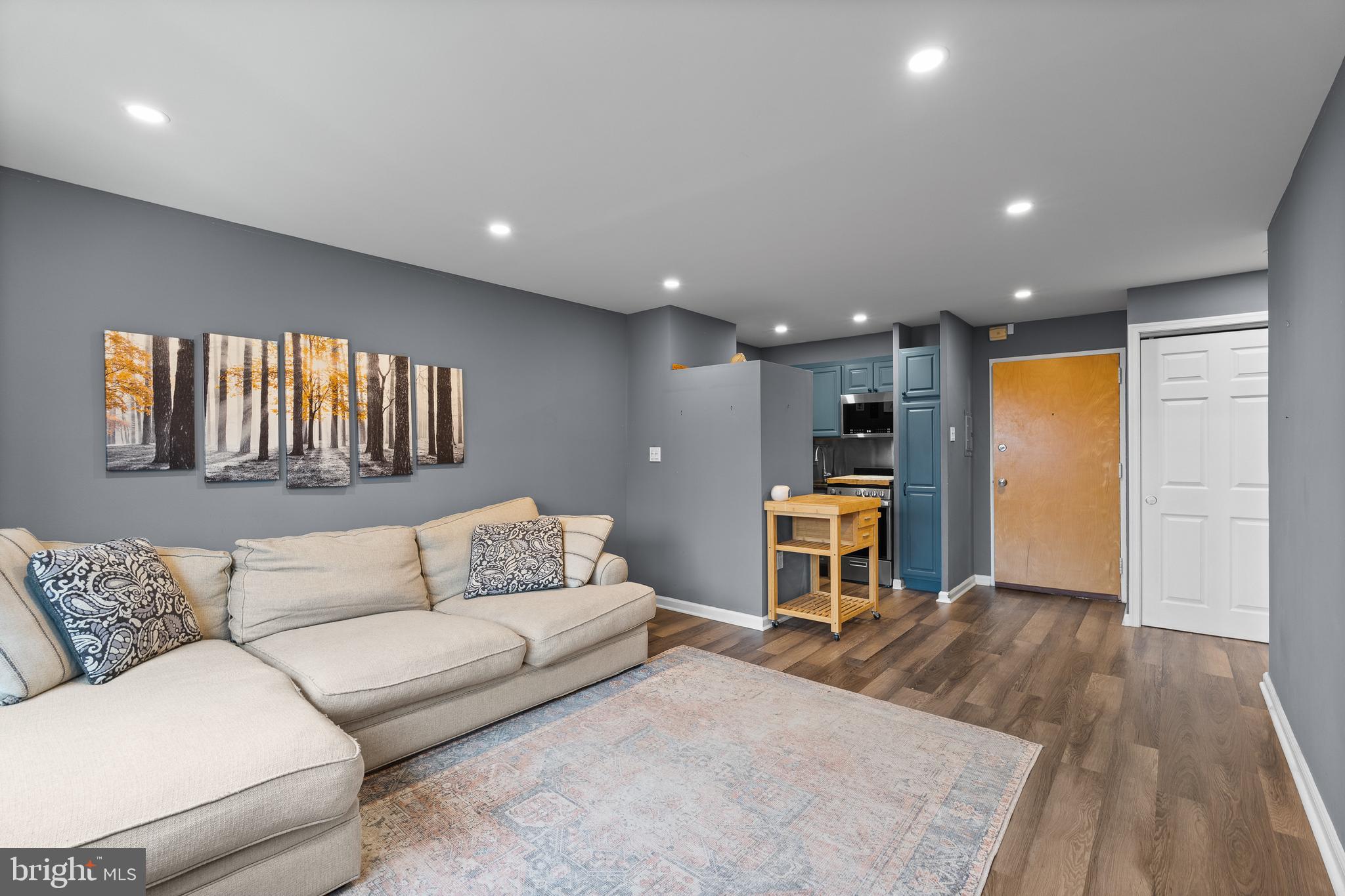 RITTENHOUSE SQUARE - Residential Lease