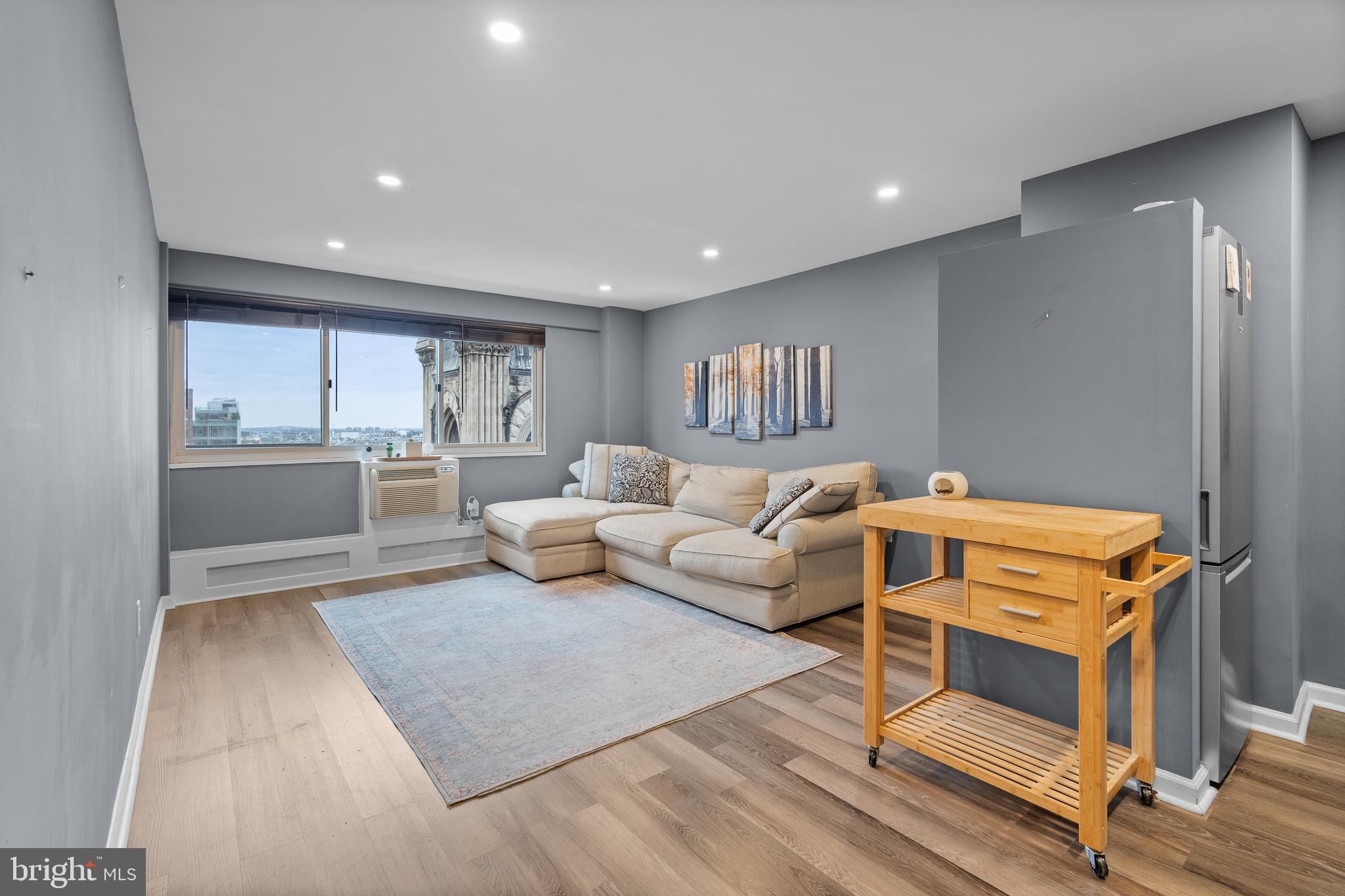 RITTENHOUSE SQUARE - Residential Lease