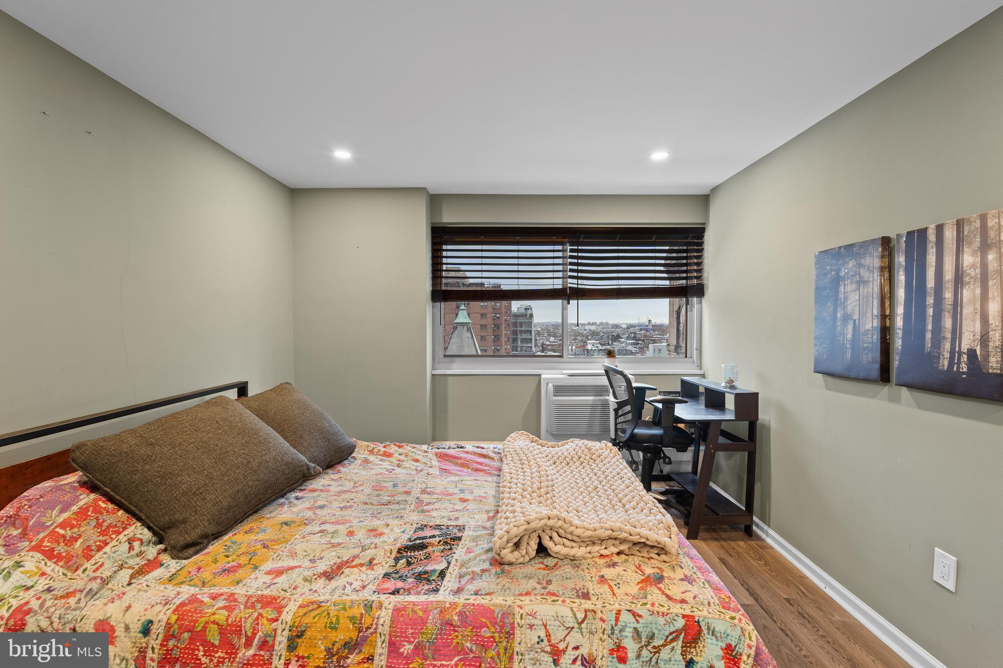 RITTENHOUSE SQUARE - Residential Lease