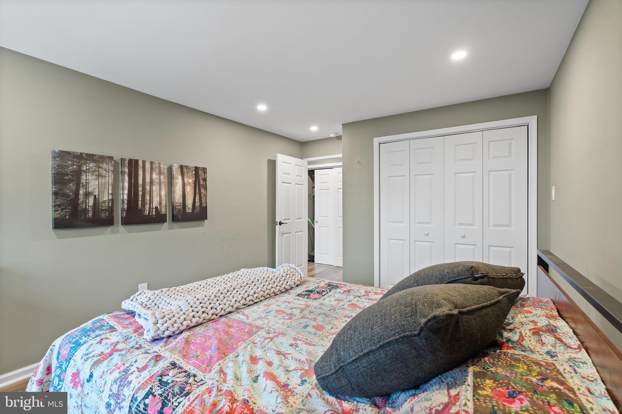 RITTENHOUSE SQUARE - Residential Lease