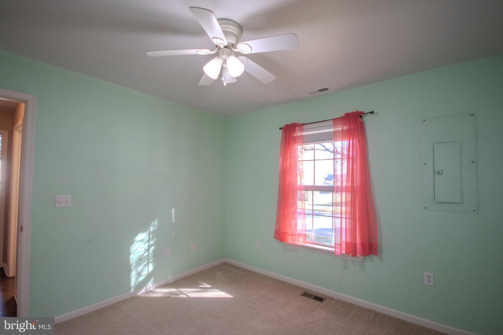 STONE GATE - Residential