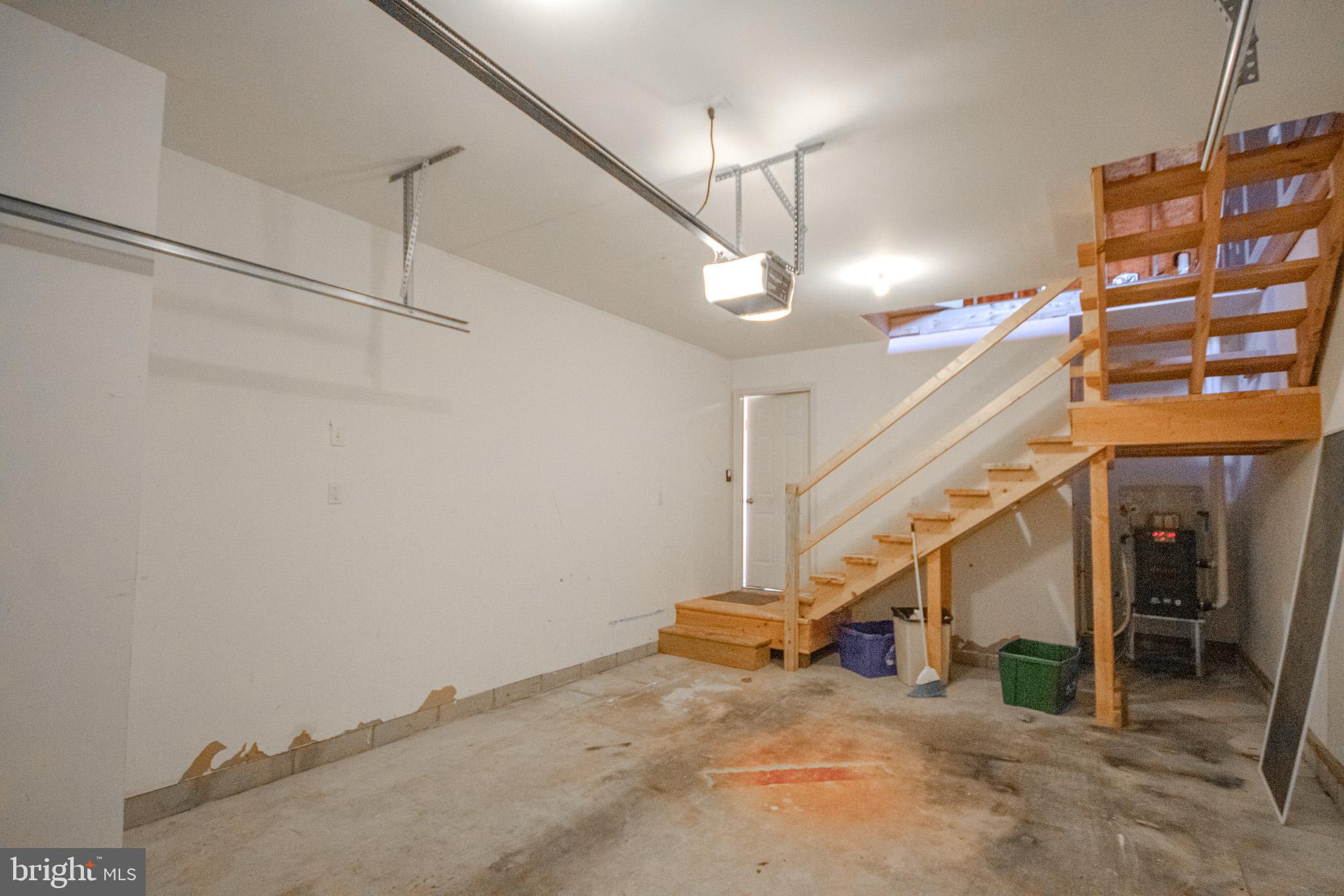 STONE GATE - Residential