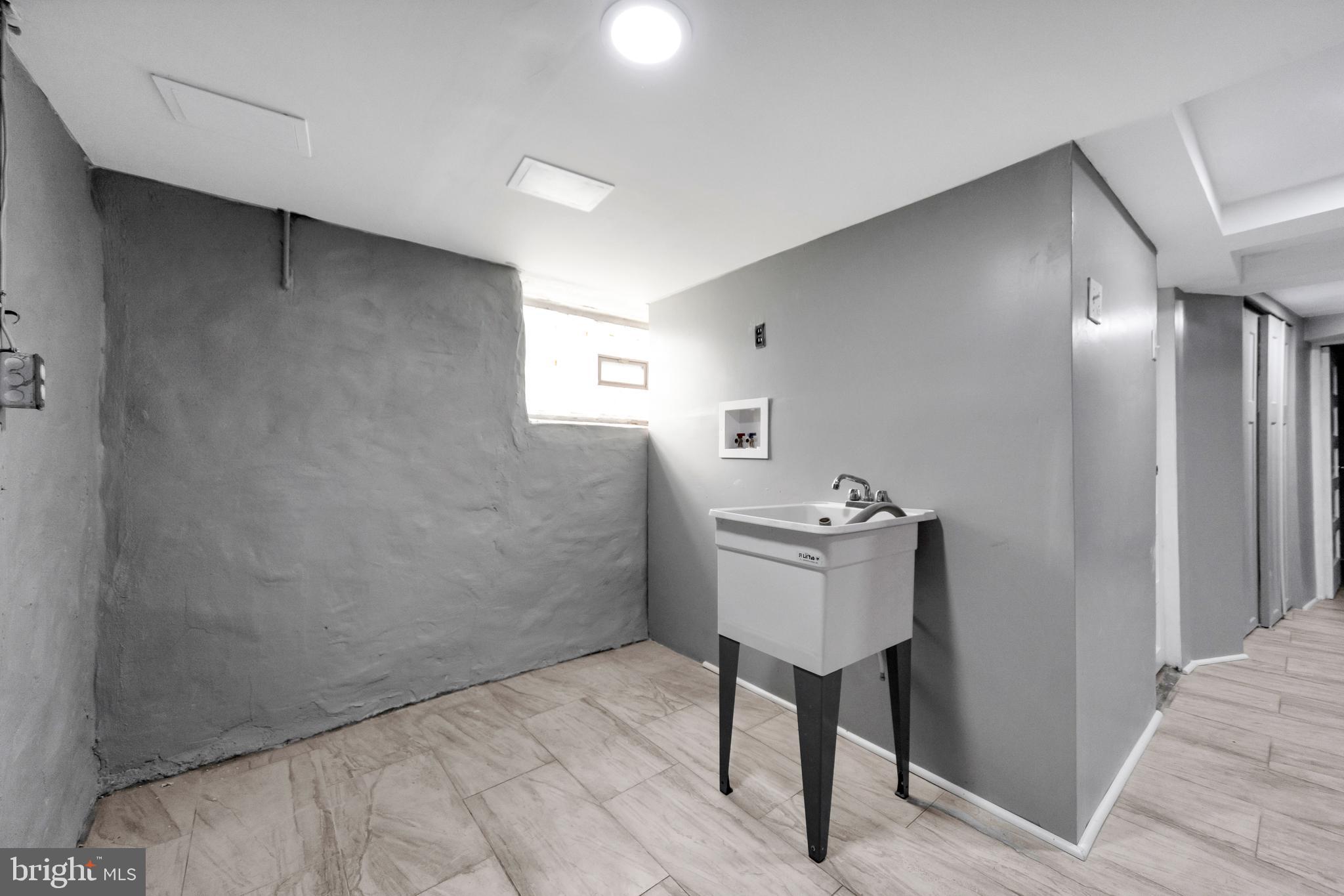 STONEHURST - Residential