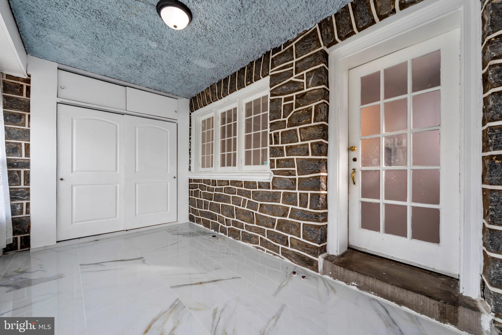 STONEHURST - Residential