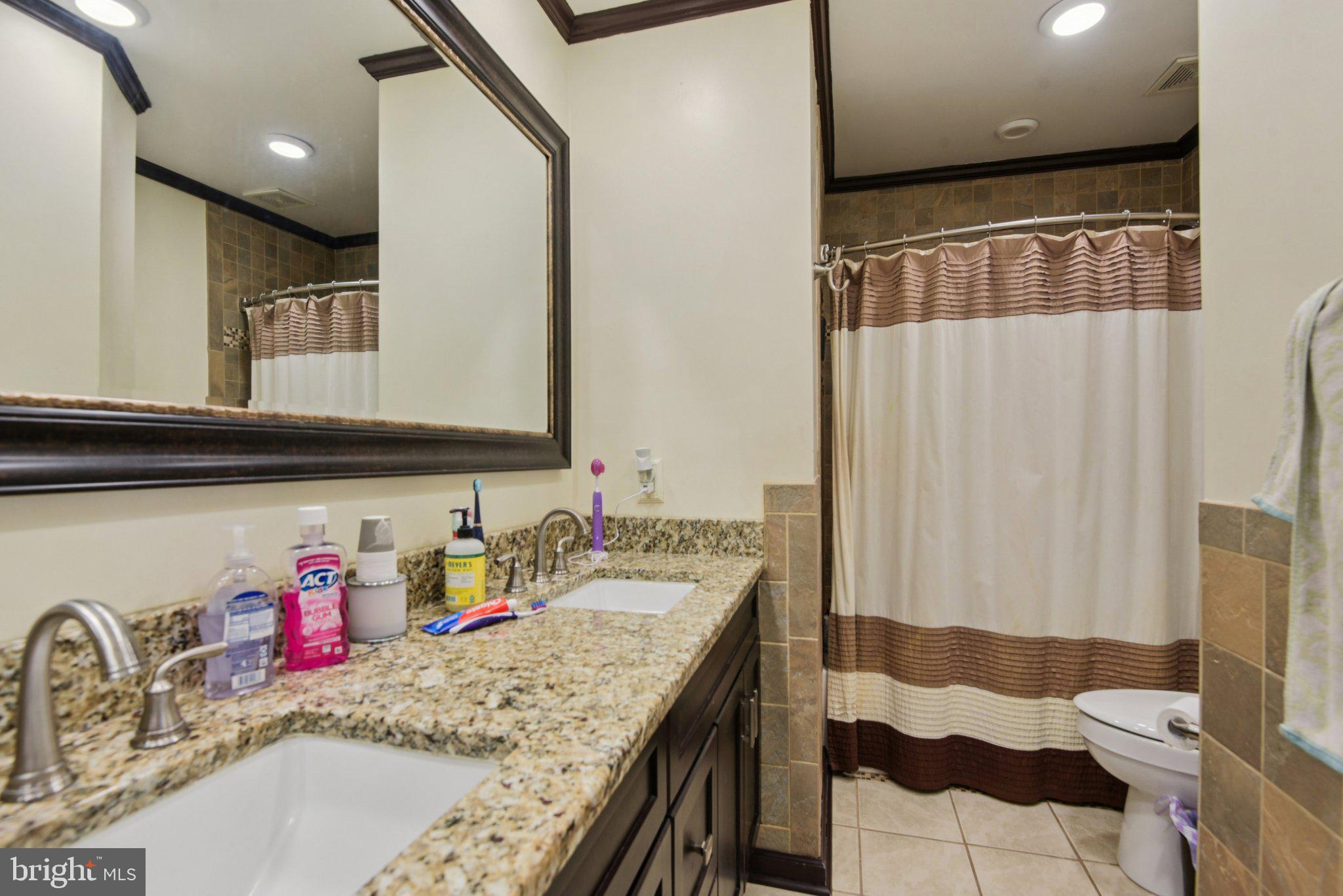 KINGSBROOKE - Residential