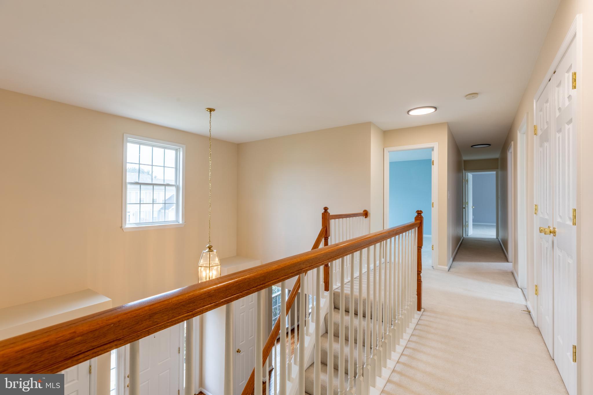 MIDDLE RUN CROSSIN - Residential