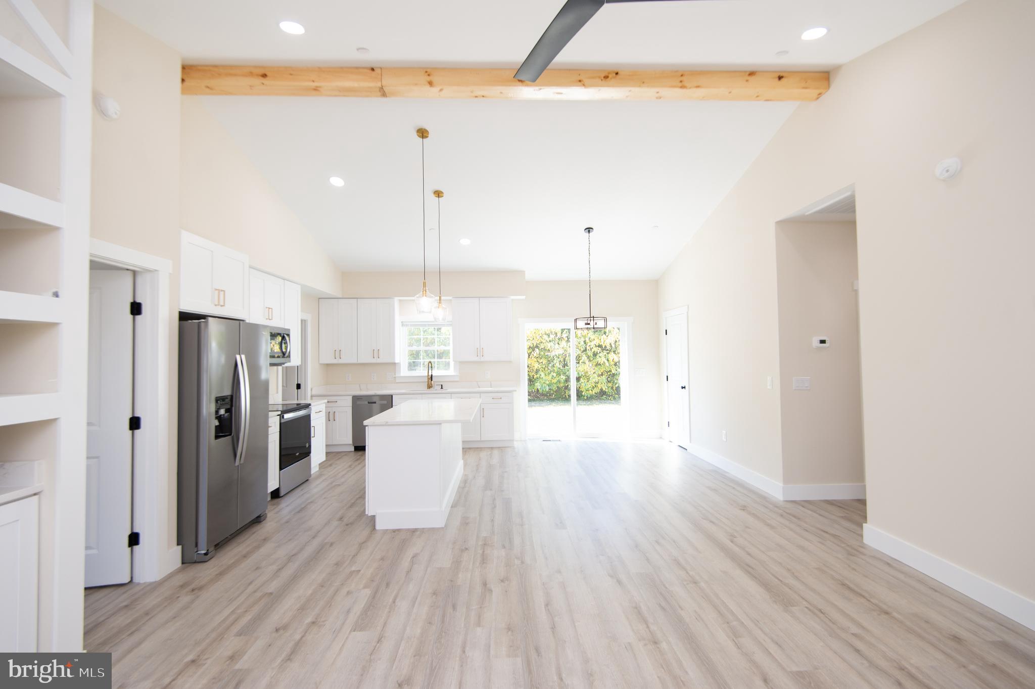 SECRETARY - Residential