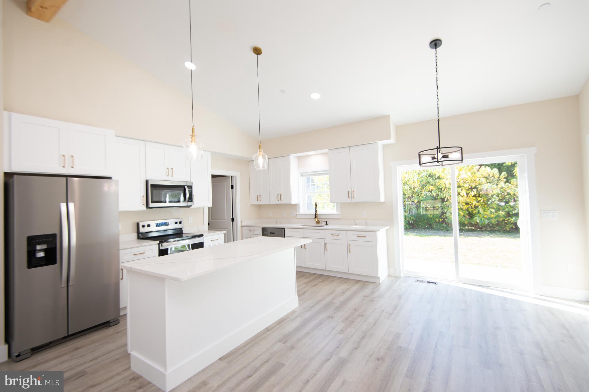 SECRETARY - Residential