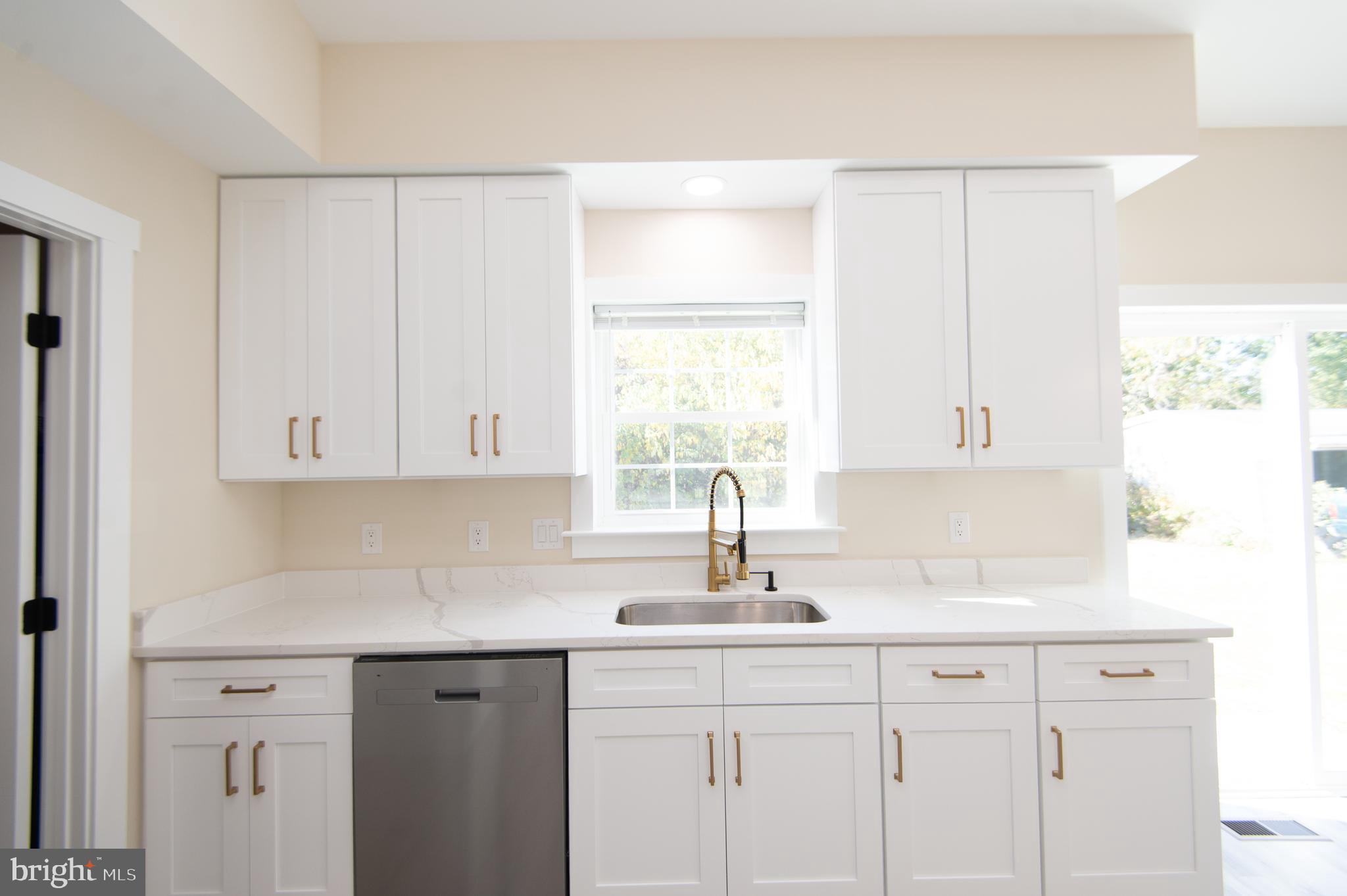 SECRETARY - Residential