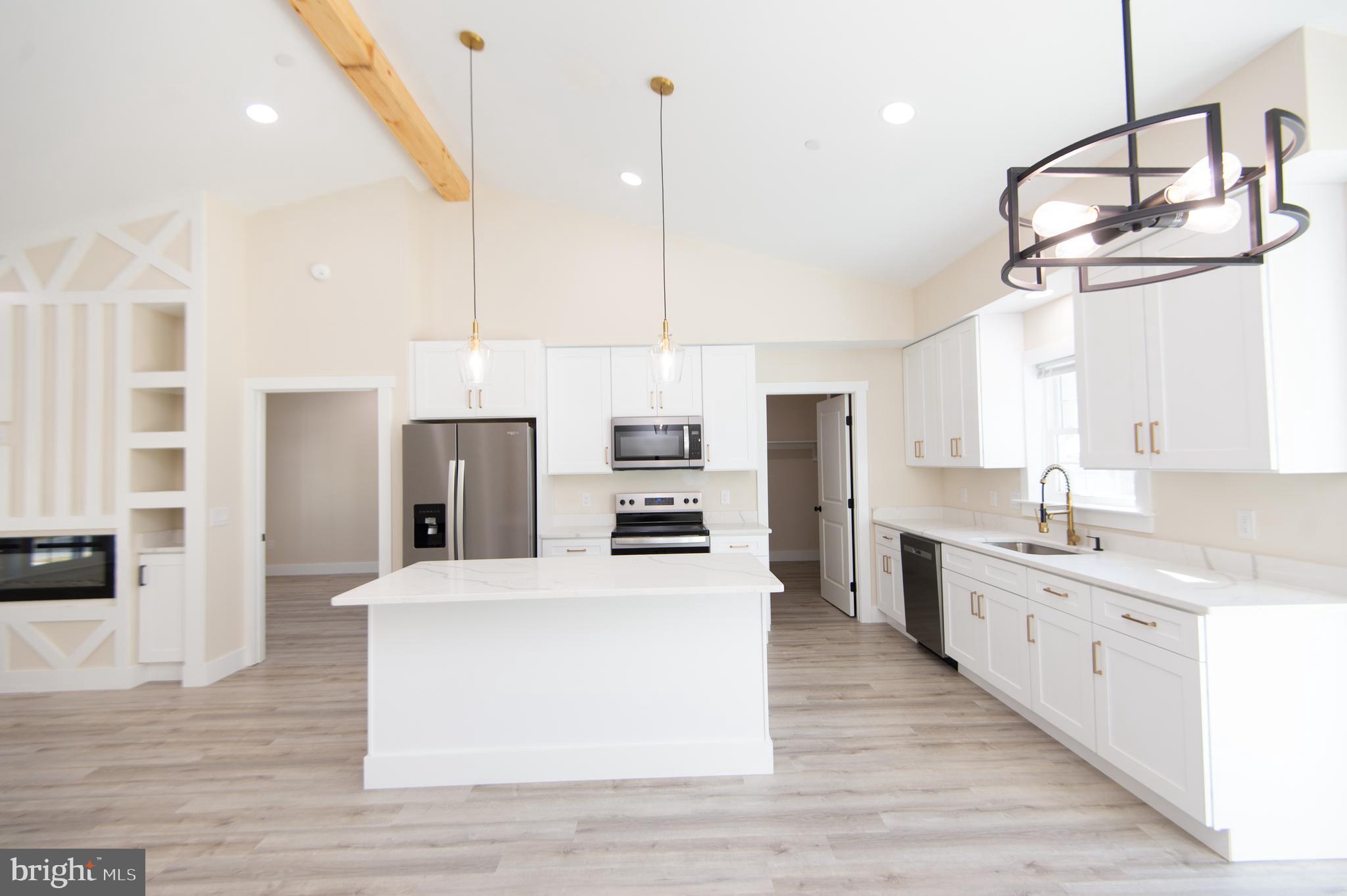 SECRETARY - Residential