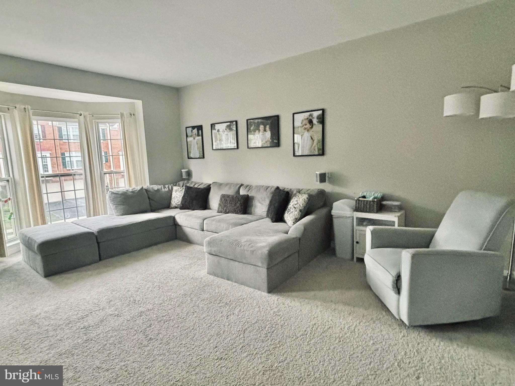 WINDMILL CROSSING - Residential Lease