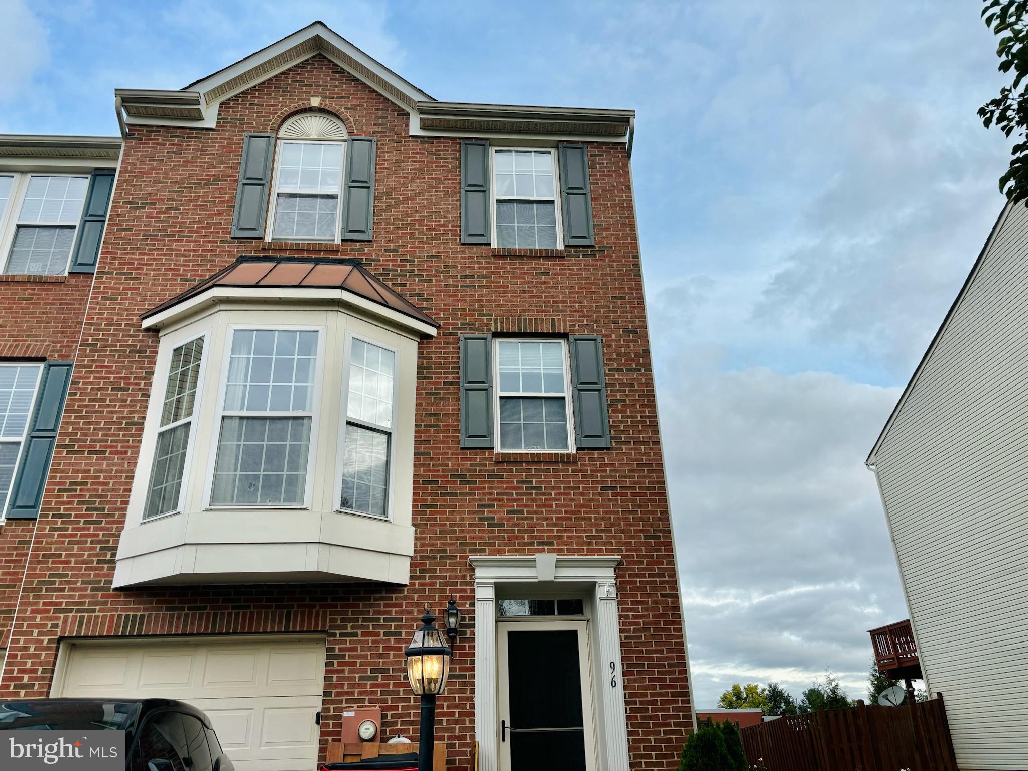 WINDMILL CROSSING - Residential Lease