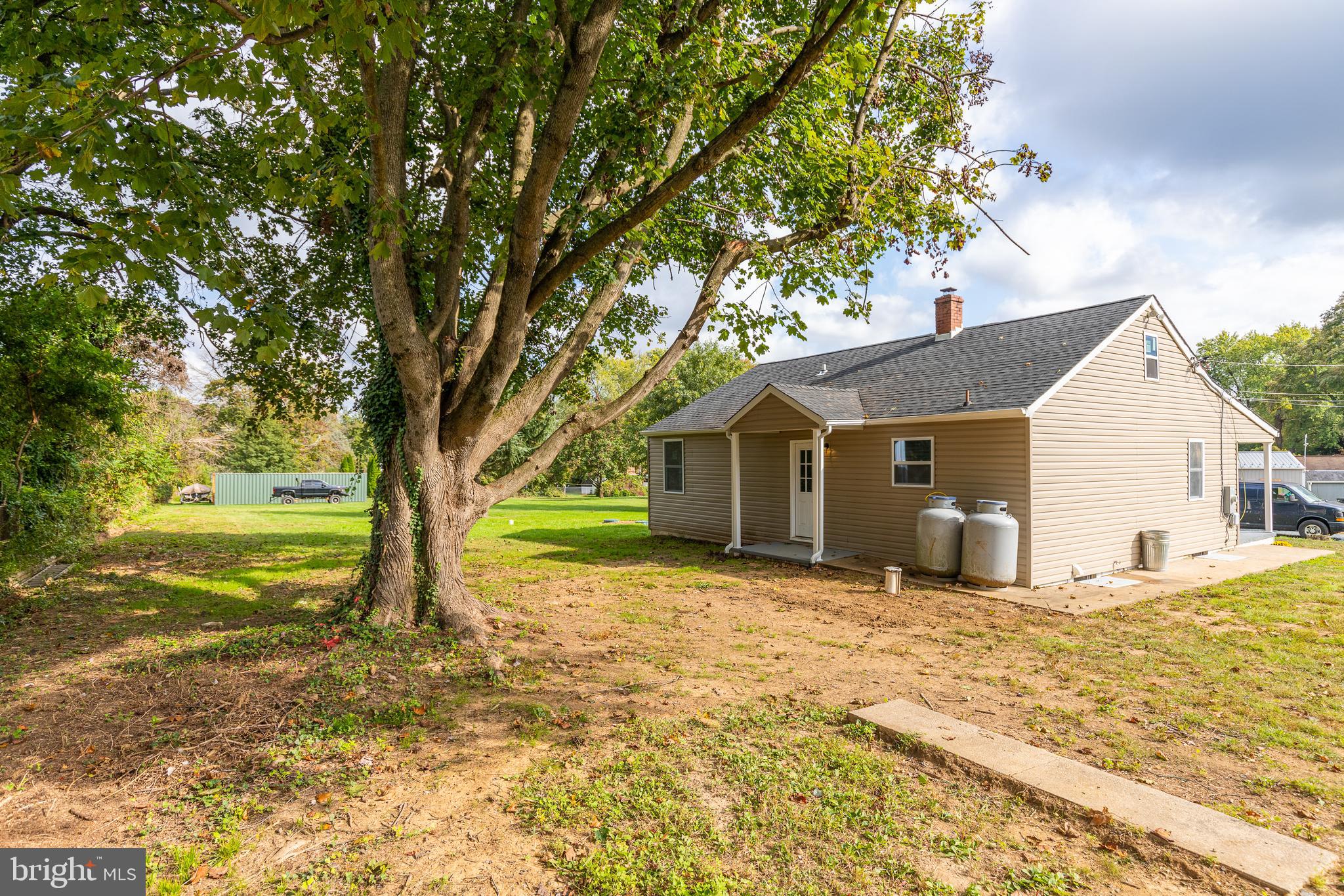 ABINGDON ESTATES - Residential