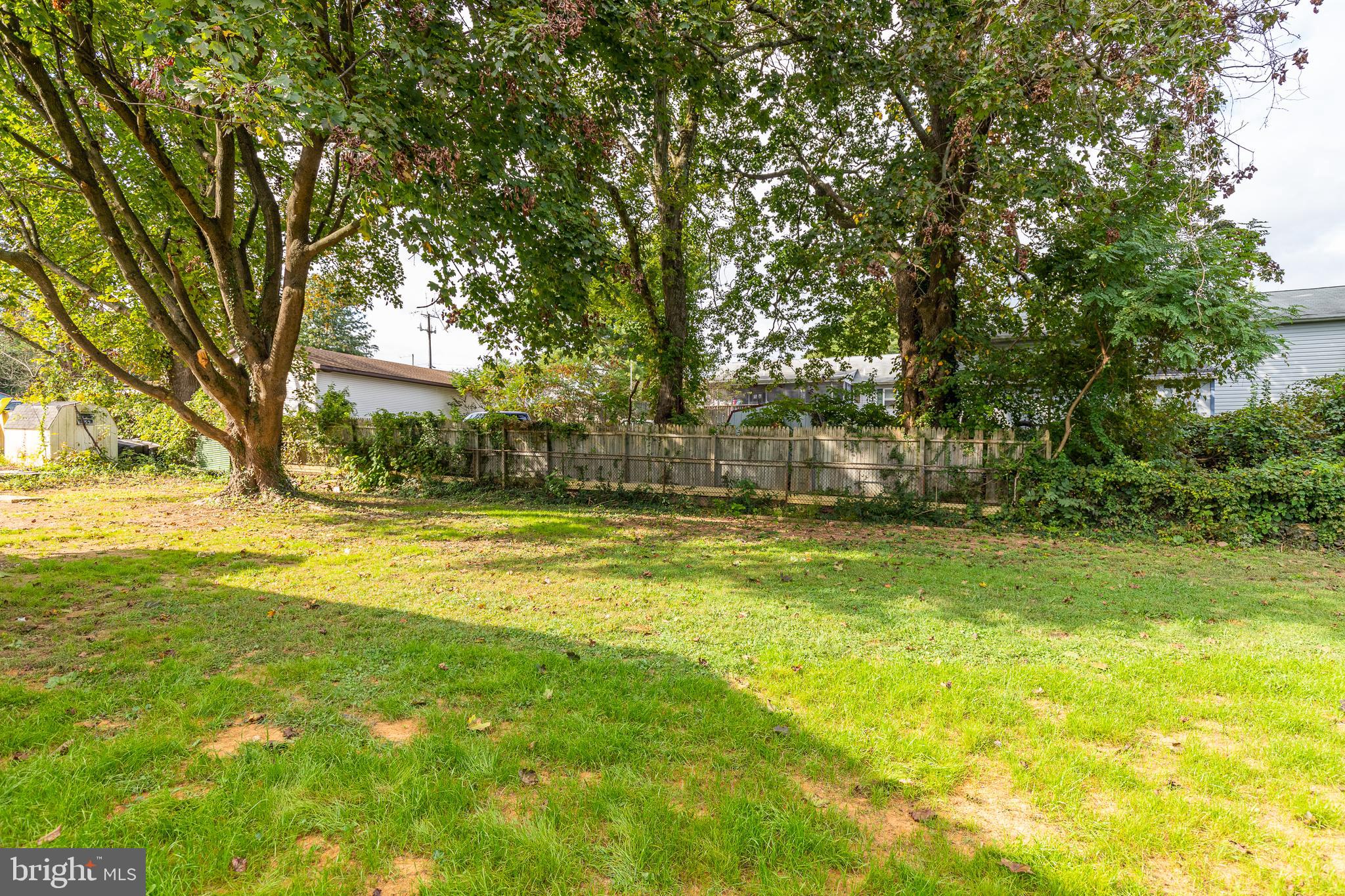 ABINGDON ESTATES - Residential